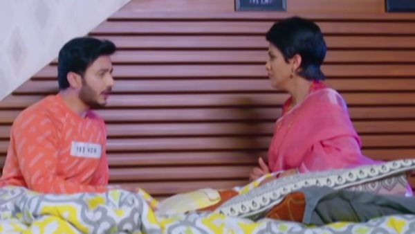 ಸತ್ಯ ಬಳಿ ಸಬೂಬು ಹೇಳಿದ ಕಾರ್ತಿಕ್ ಸತ್ಯ ಬಳಿ ಸಬೂಬು ಹೇಳಿದ ಕಾರ್ತಿಕ್