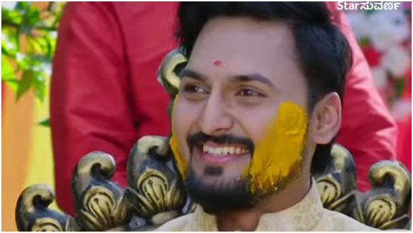 ಮನೆಗೆ ಬಂದ ಯುವರಾಜ ಮನೆಗೆ ಬಂದ ಯುವರಾಜ