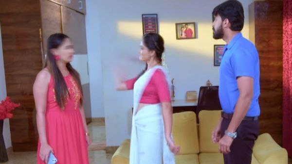 ಮೋನಿಕಾ ಕೆನ್ನೆಗೆ ಹೊಡೆದ ಪಾರು 