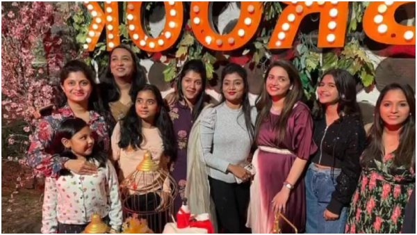 ಡಿಸೈನರ್ ಪವಿತ್ರಾ ಬರ್ತ್ ಡೇ ಪಾರ್ಟಿ ಡಿಸೈನರ್ ಪವಿತ್ರಾ ಬರ್ತ್ ಡೇ ಪಾರ್ಟಿ