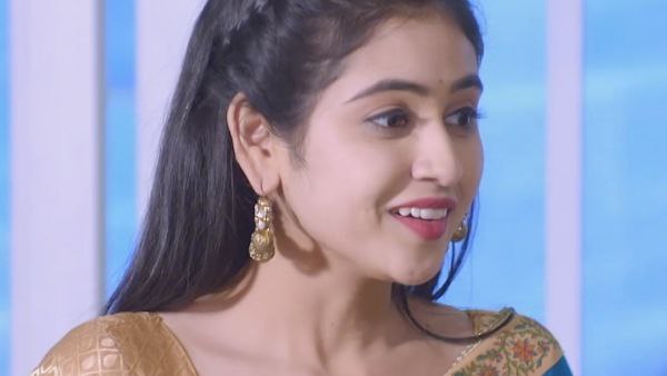 ಅಜ್ಜಿಯ ಮಾತುಗಳನ್ನು ಕೇಳಿ ಖುಷಿ ಪಟ್ಟ ಲೀಲಾ 