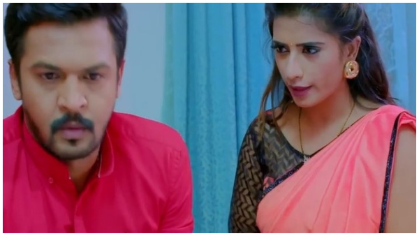 ಆಂಕರಿಂಗ್ ಮೂಲಕ ಬಣ್ಣದ ಲೋಕಕ್ಕೆ ಎಂಟ್ರಿ 