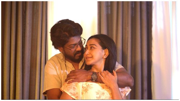 Shravya Rao And Lokendra Participated In 11 Long minutes Scene In Movie Athi I Love you