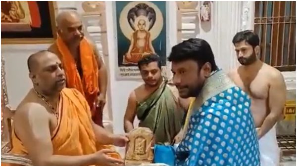 Challenging Star Darshan spotted at Mantralaya with frineds to seek blessings of Sri Raghavendra Swamy 
