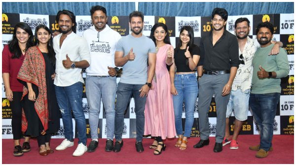 Hondisi Bareyiri Kannada Movie Moving Towords 25 Days 