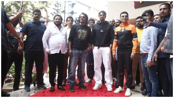 Kabzaa Team Upendra Kichcha Sudeep R Chandru Mumbai Visit Highlights