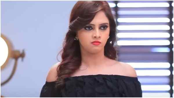 ಗುಟ್ಟಾಗಿ ಏನ್‌ ಮಾಡ್ತಿದ್ದೀರಾ ಎಂದ ಶ್ವೇತಾ 