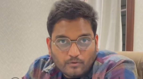 Director Venkatesh Maha apologized to KGF team after facing uproar from Fans