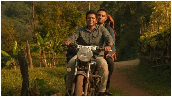 Puneeth Rajkumar 49th Birthday: Appu Fans Organised Yuvarathna Free Show In Siddalingeshwara Theater 