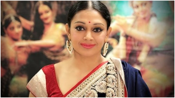 Actress-Shobana-theft