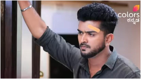 Lakshmi Baramma-ColorsKannada