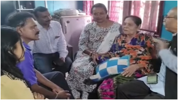 Umashree met senior actress Leelavathi and his son Vinod Raj 