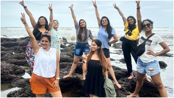 Family Gangstars reality show artists Niveditha Gowda and others enjoying in goa Family Gangstars reality show artists Niveditha Gowda and others enjoying in goa