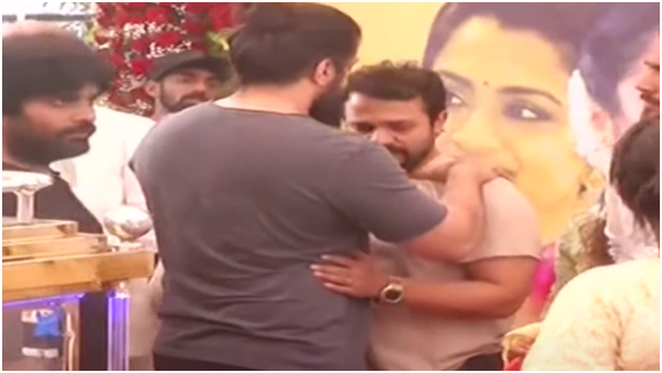 Spandana Death: Yash gave final rites to Spandana Vijay Raghavendra 