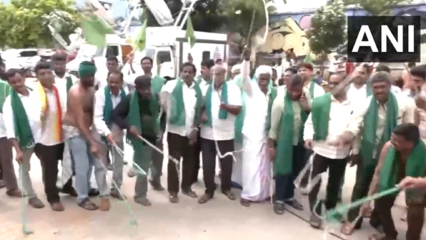 Cauvery dispute: Kannada Film Industrys Supports Bengaluru Bandh: No Shooting, No Film Screening