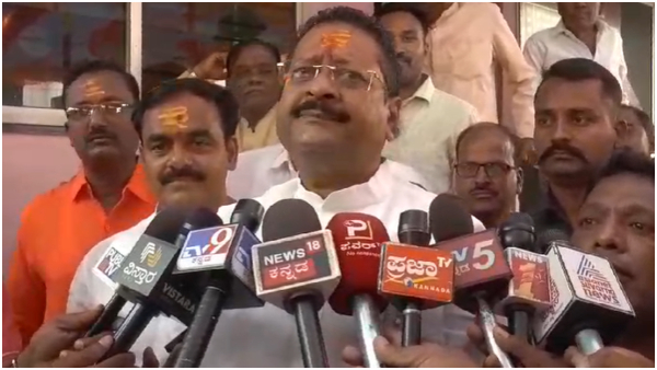 basangouda-patil-yatnal-on-prakash-raj basangouda-patil-yatnal-on-prakash-raj