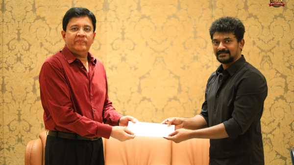 jailer-director-nelson-dilpkumar-gets-cheque-luxury-car
