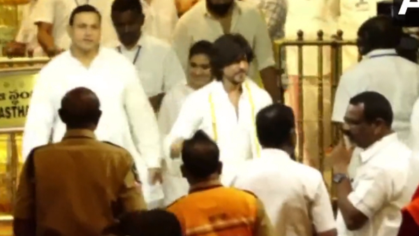 Shah Rukh Khan, Nayanthara visit Tirupati ahead of Jawan release