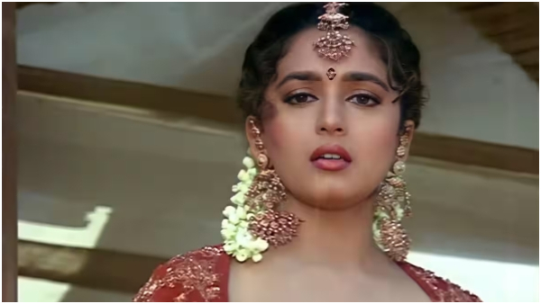 tinnu-anand-madhuri-dixit-blouse