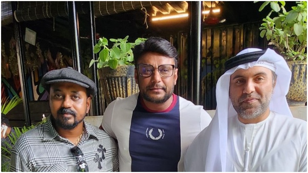 Dr. Bu Abdullah meets Kaatera Actor Darshan in stony brook restaurant
