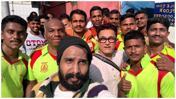 Aamir Khan along with Vishnu Vishal getting rescued by fire and rescue team in Chennai Floods