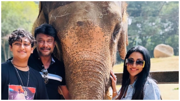 Kaatera actor Darshan visits mysore zoo with wife Vijayalakshmi and son vinish Kaatera actor Darshan visits mysore zoo with wife Vijayalakshmi and son vinish
