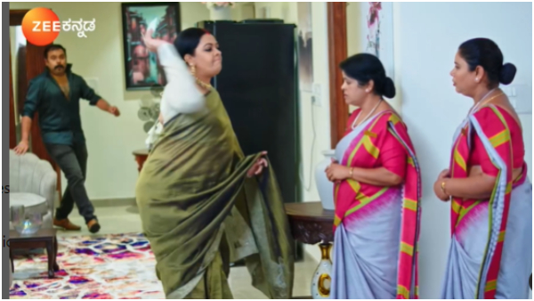 Seetharama serial update Bhargavi takes cheques from Ram on December 01st episode 