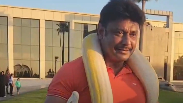 darshan in Dubai Zoo