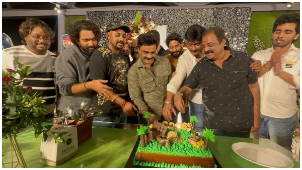 fans react about police issues notice to actor Darshan over Kaatera Party case