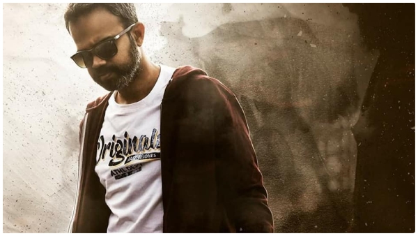 No one should do the same mistake I did says Director Prashanth neel