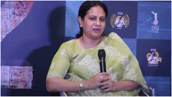 Ashwini Puneeth Rajkumar listening scripts for Yuva Rajkumar