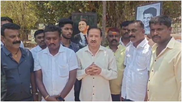 Rajkumar family fans came in support of Ashwini Puneeth Rajkumar in Tumkur Rajkumar family fans came in support of Ashwini Puneeth Rajkumar in Tumkur