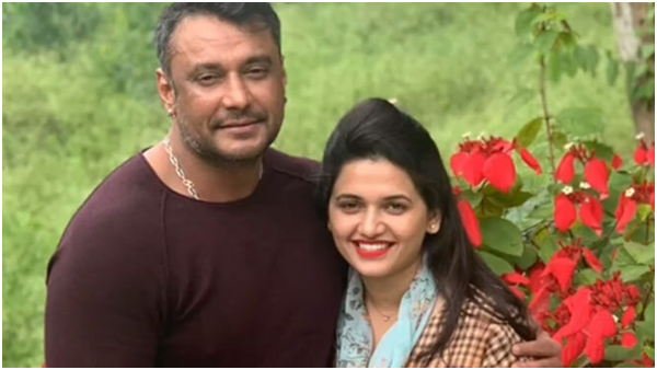 Actor Darshan attacked on Pavithra gowda after Renuka swamy death