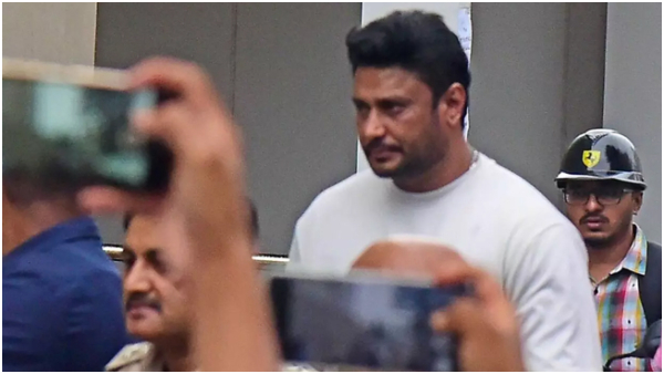 Darshan is in another trouble BBMP is planning to move to court to demolish his House