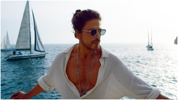 ShahRukh Khan to travel to the US for urgent eye surgery