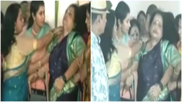 Actress Jyothi bantwal Got Emotional During Kalavidara Sangha Homa Pooja Actress Jyothi bantwal Got Emotional During Kalavidara Sangha Homa Pooja