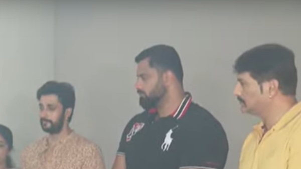 Special pooja at Karnataka film artist association Bengaluru here is the details