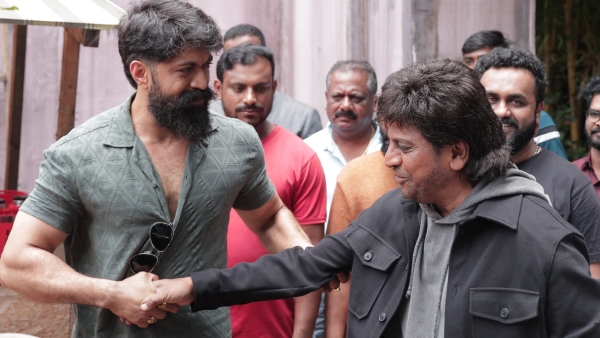 Toxic movie actor Yash met Shivarajkumar in 131st movie set photos goes viral Toxic movie actor Yash met Shivarajkumar in 131st movie set photos goes viral