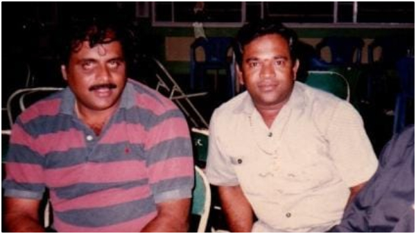 This famous Kannada comedy actor s son now selling mosquito bat