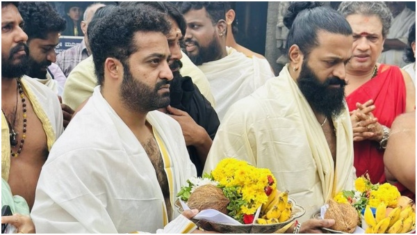 Rishab shetty refused to respond Darshan and Renukaswamy case in kollur