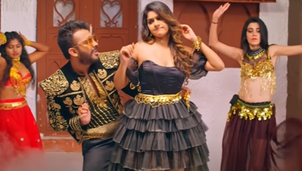 Chandan Shetty and Sanjana Anand romance together in a movie Suthradaari song Chandan Shetty and Sanjana Anand romance together in a movie Suthradaari song