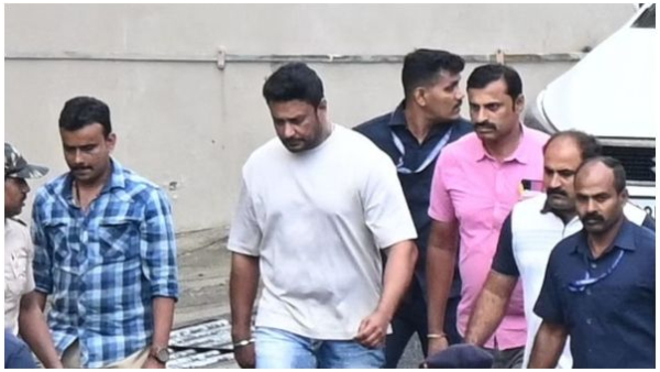 Actor Darshan gets interim bail after 131 days he released from bail Actor Darshan gets interim bail after 131 days he released from bail