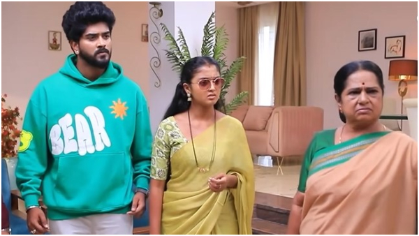 Lakshmibaramma Serial Viewers asking why Lakshmi wearing glasses