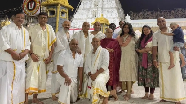 Before leaving for America for treatment Shivarajkumar visited the Tirupati temple with family Before leaving for America for treatment Shivarajkumar visited the Tirupati temple with family