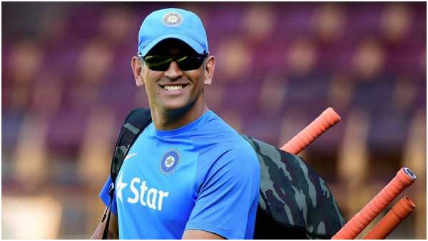 Buzz Cricketer MS Dhoni to play Key role in Ramcharan s next