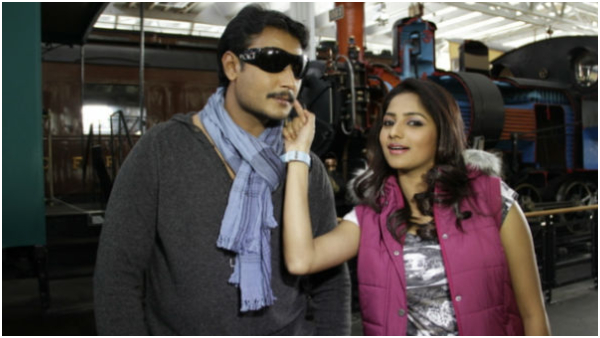 Actor Darshan shocks Rachita Ram in Bharjari Bachelors stage