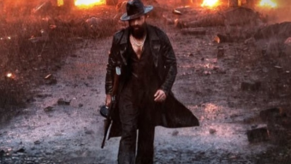 Yash Fans Go Wild Over Viral AI Video Amid Silence on Toxic Movie Update Yash Fans Go Wild Over Viral AI Video Amid Silence on Toxic Movie Update