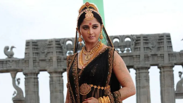 Anushka Shetty Likely to Make Her Kannada Debut in Historical Biopic with Upendra