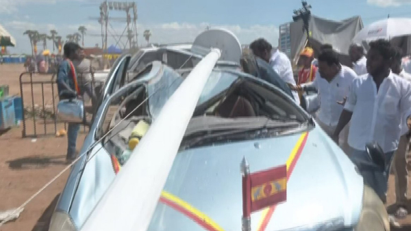 Vijay s Madurai tvk Political conference 100-Foot Flagpole Collapses No Injuries Reported