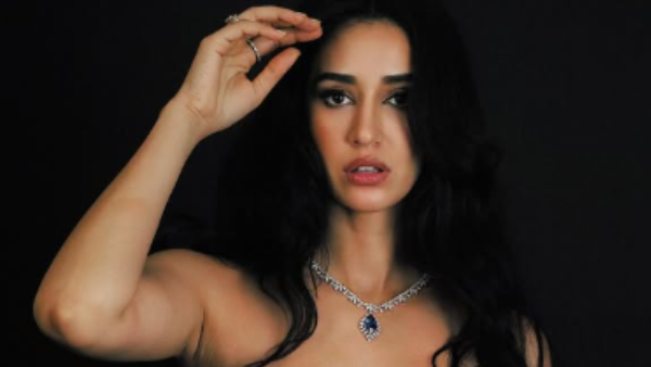 Shots were fired outside Disha Patani s residence Goldy Brar amp amp Rohit Godara Claim Responsibility